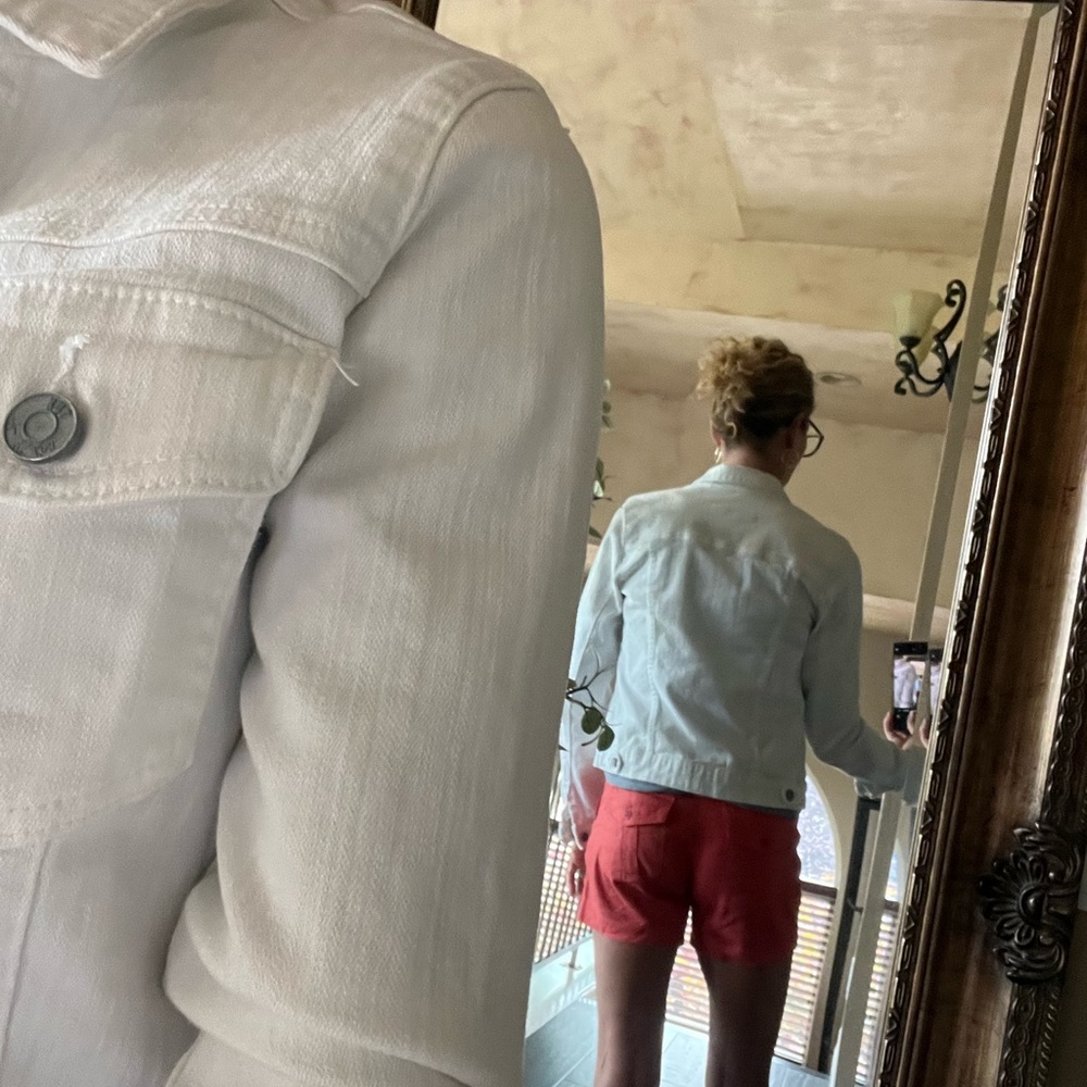 Women's Kut from the Kloth white jean jacket size medium.